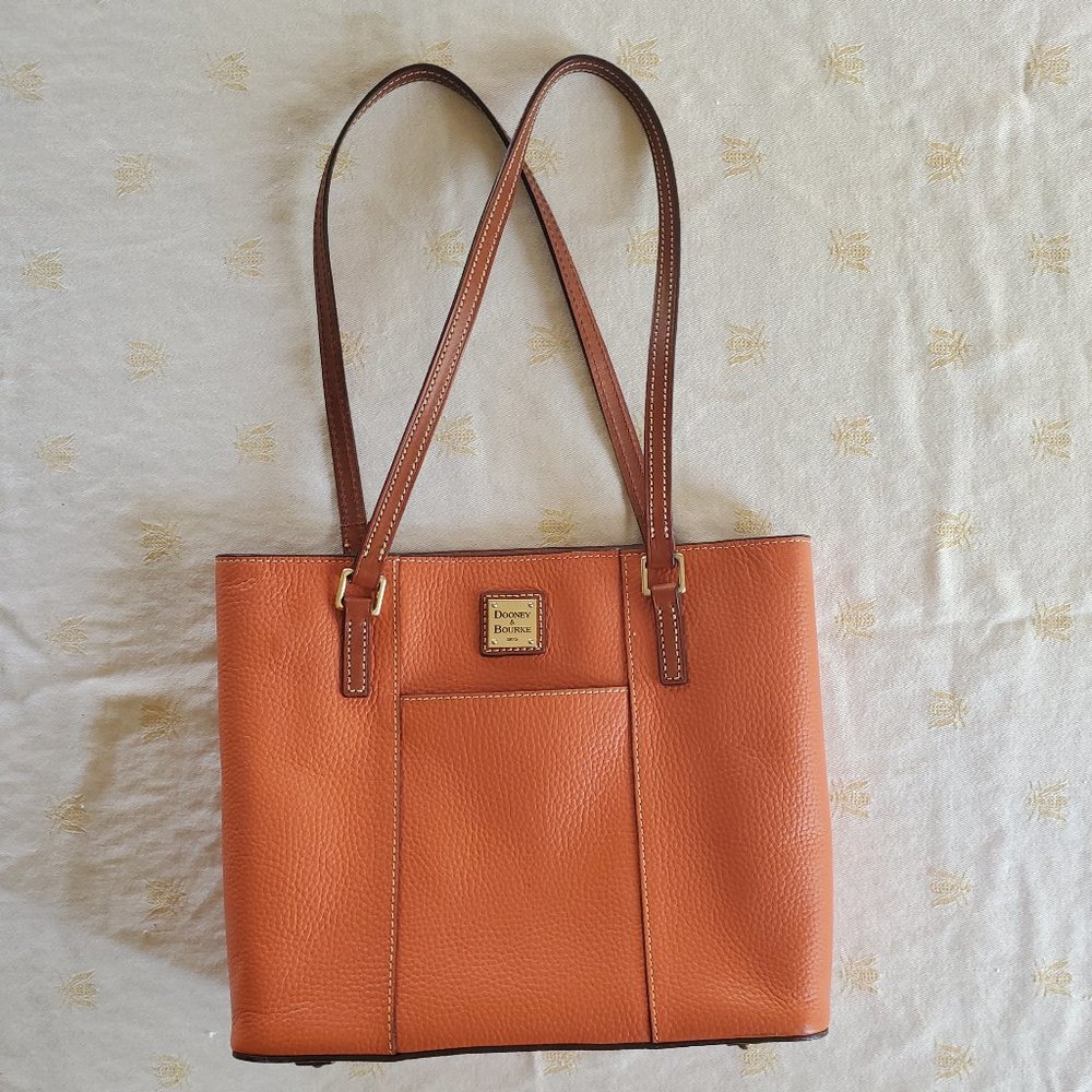 Dooney & Bourke - Small Lexington Shoulder Bag